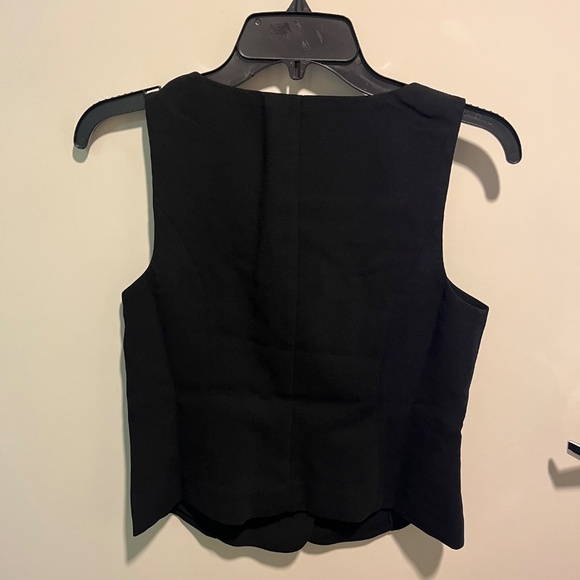 Clothes - Picture 2 of 3